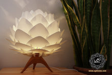 Lotus table lamp